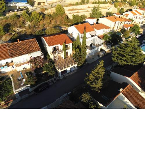 The Sea Cottage Apartments