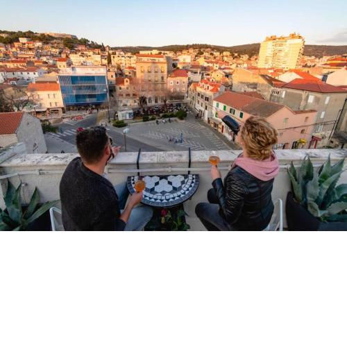 The Spot - Rooftop in the city centre + Parking