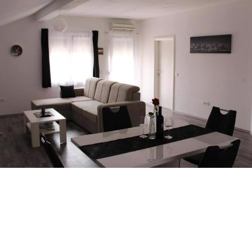 Top Floor Apartment