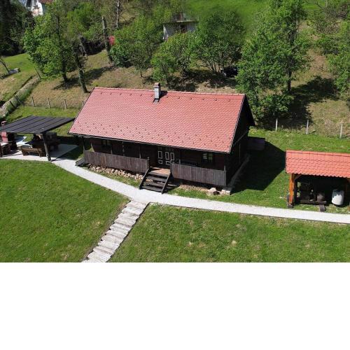 Tradicionalna zagorska drvena kuća Stara murva