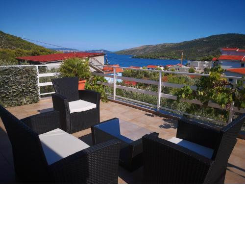 Two bedrooms apartment, sea view, big terrace
