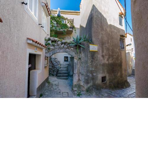 Under Ancient Roofs Vrbnik