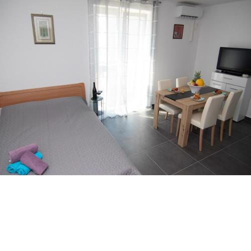 Valkane beach studio apartment