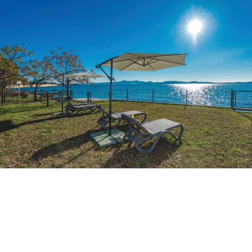 Villa Amfora - First row by the sea