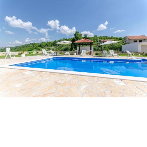 Villa Ana