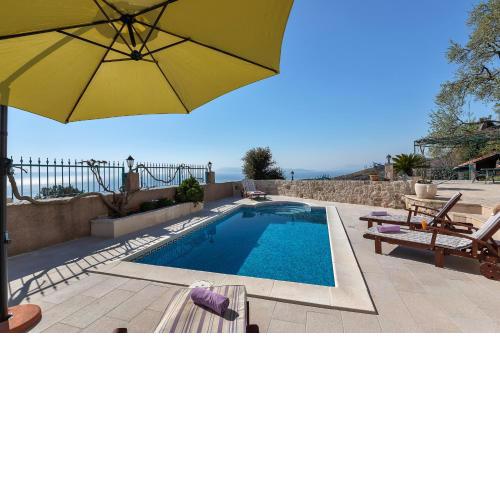 Villa Ana