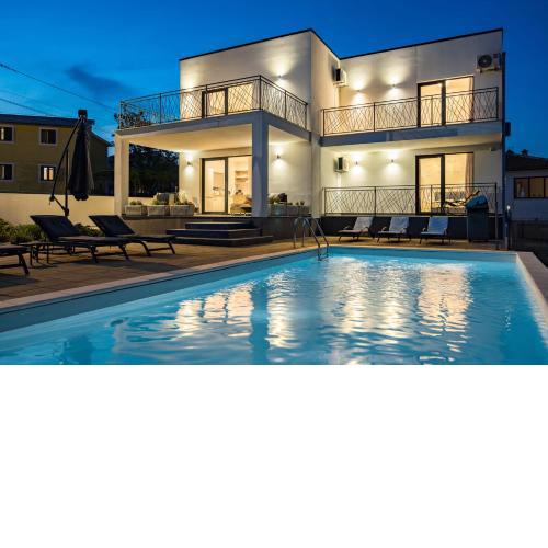 Villa Angie in Central Istria with private Pool for 10 persons