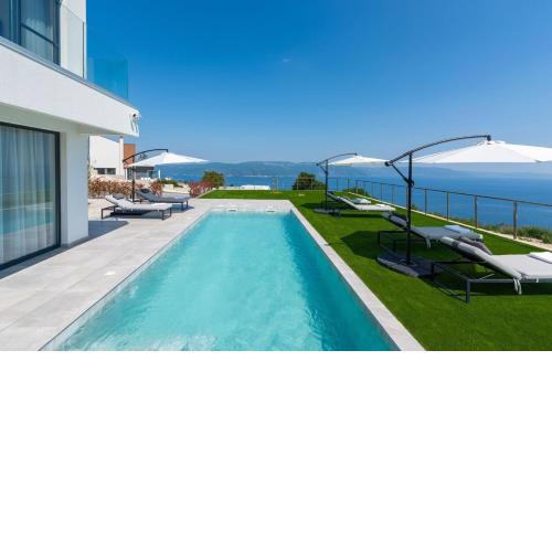 Villa Atrium with heated pool, sea view, jacuzzi, gym and sauna