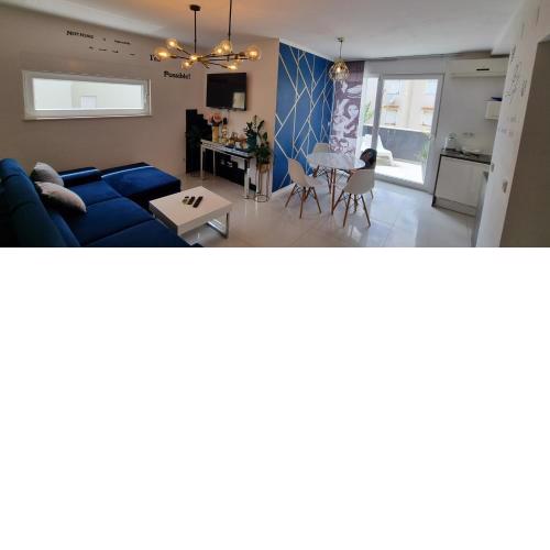 Villa Ave