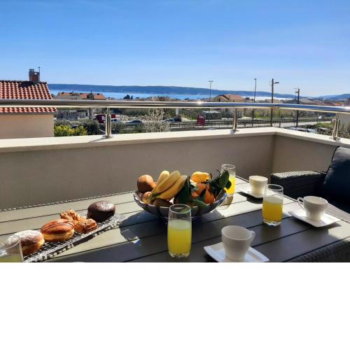 Villa Axioma 4-Star Luxury Villa, 2 apartments, Sea View , close to beach, sea view terrace