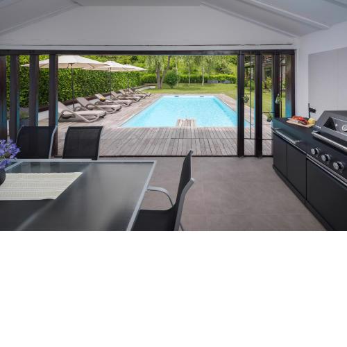 Villa Bella, villa with heated Pool