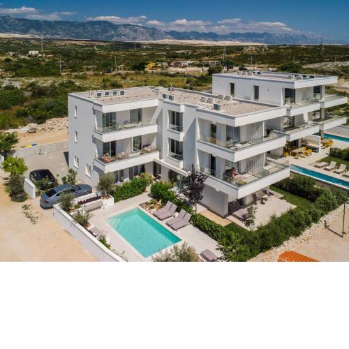 VILLA CALA, Hotel Rooms&Apartments
