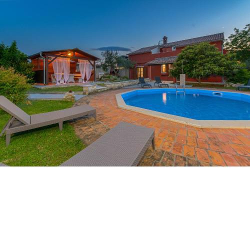 Villa Carla with private pool & kids playground - pet friendly