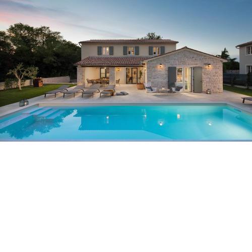 Villa Casa Mostia with Private Pool
