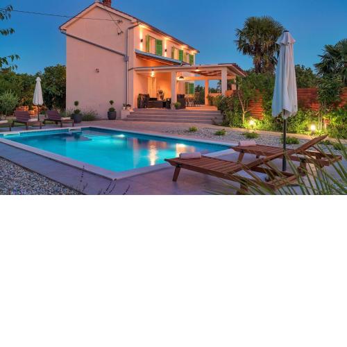 Villa Crassula with pool on island Krk