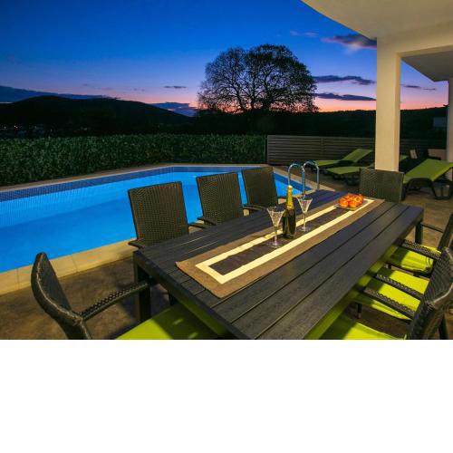 Villa Croatia Sea View with heated pool