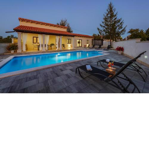 Villa Desapemani