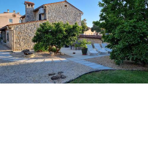 Villa Dina