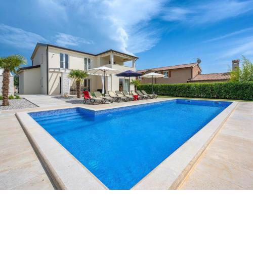 Villa Domenica with pool
