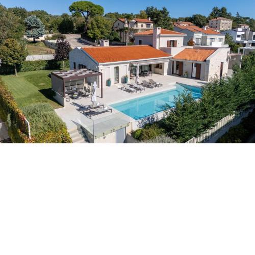 Villa Efa