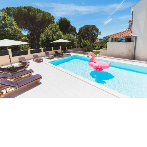 Villa ELLA