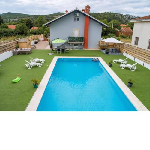 Villa Ema