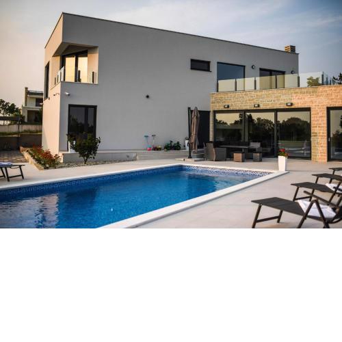 Villa EmMa Istria in Central Istria with sea view, pool heating and underfloor heating