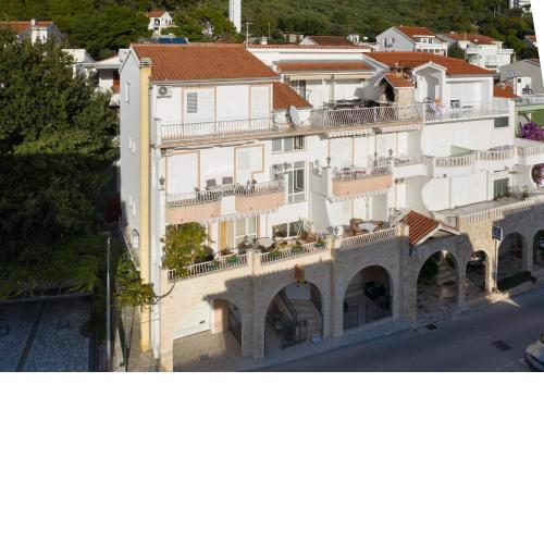 Villa Fina
