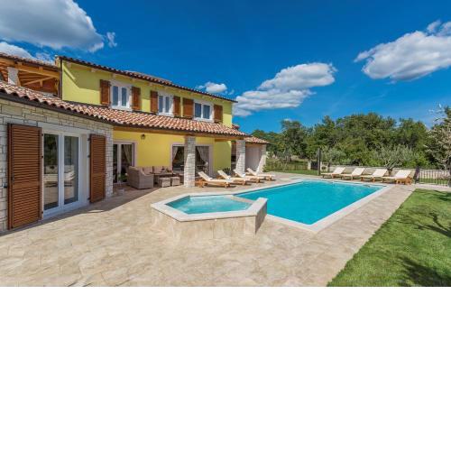 Villa Gardenia with pool