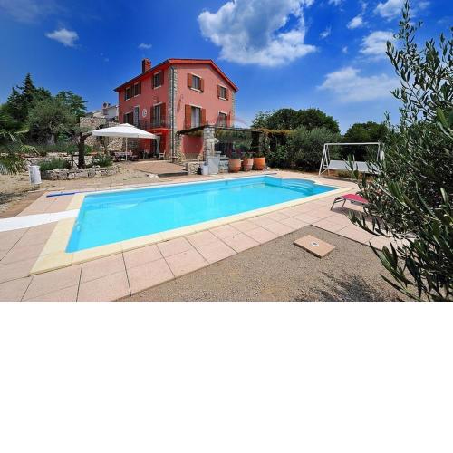 Villa Garica