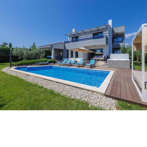 Villa Grande by Interhome