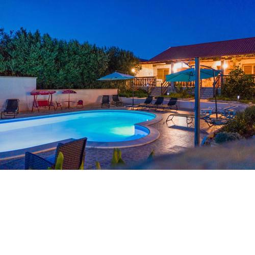 Villa Green Oasis