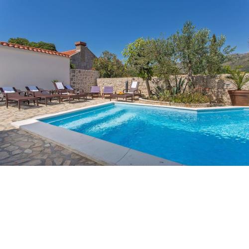 Villa Imperial View