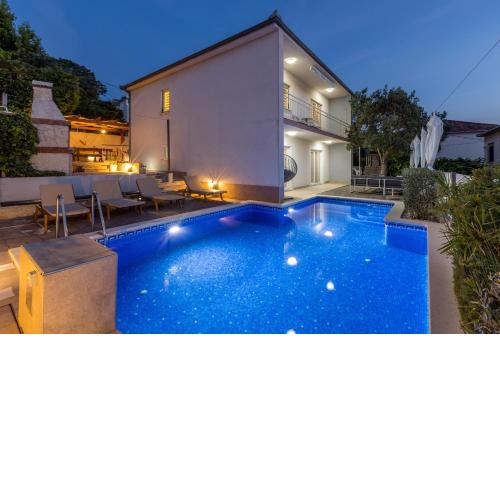 Villa Ines