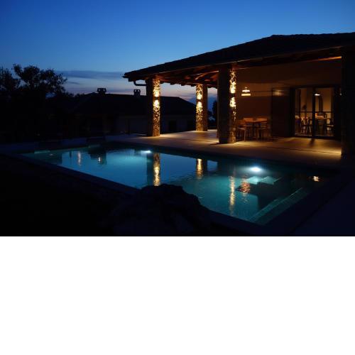 Villa Kadila with heated pool and sauna for family