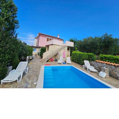 Villa Kate, with a private swimming pool and garden