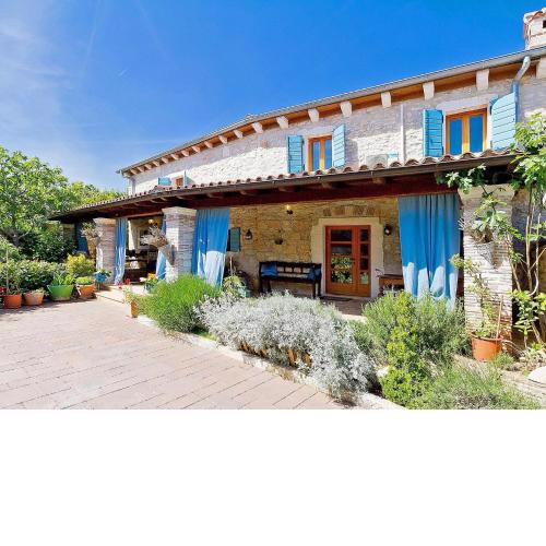 Villa Kažun with private pool and two gardens