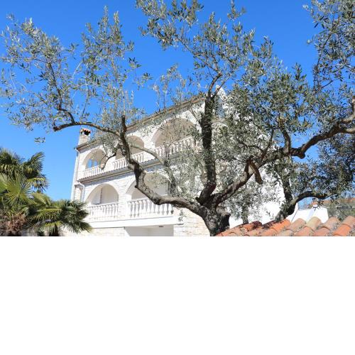 Villa Kiki