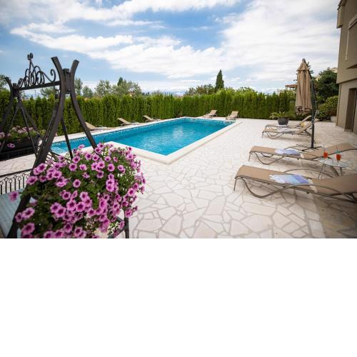 Villa Kontrada