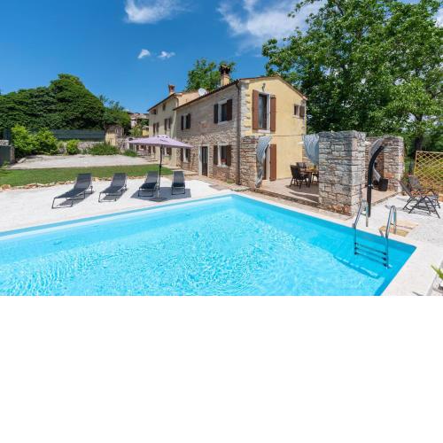 Villa Ladybug