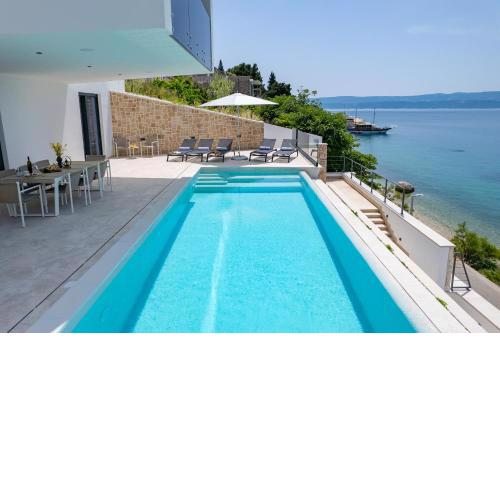 Villa Loma, Brzet, Omiš
