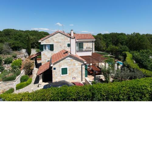 Villa Luči