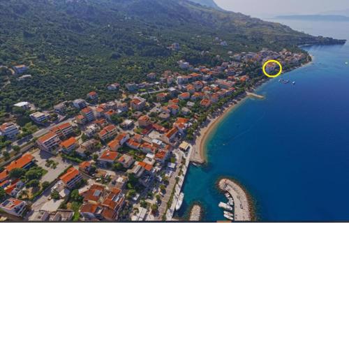 Villa LUCY Tucepi, beachfront
