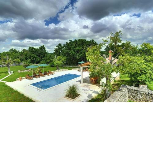 Villa Lucy