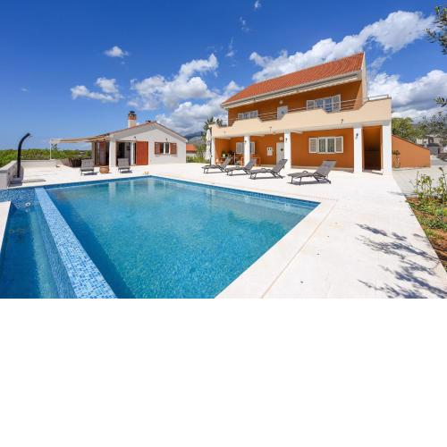 Villa Luka