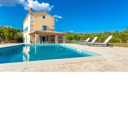 Villa Lusa