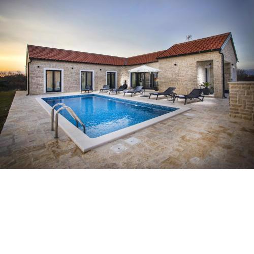 Villa Mala
