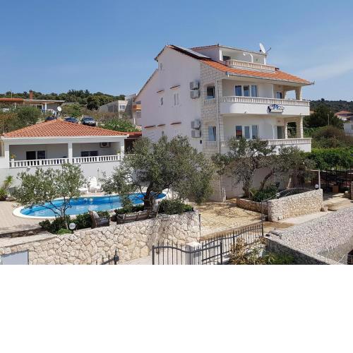 Villa Mandina