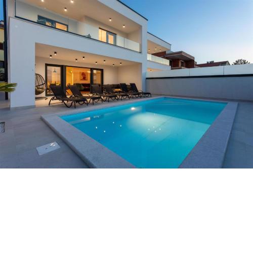Villa Manhattan