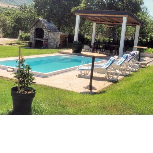 Villa Marie with pool, two bedrooms for 4+2kids